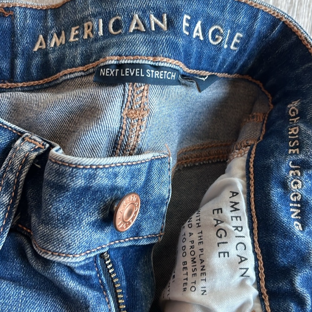 American Eagle Women’s‎ Jeans NEXT LEVEL STRETCH Size 000 High-Rise Jegging